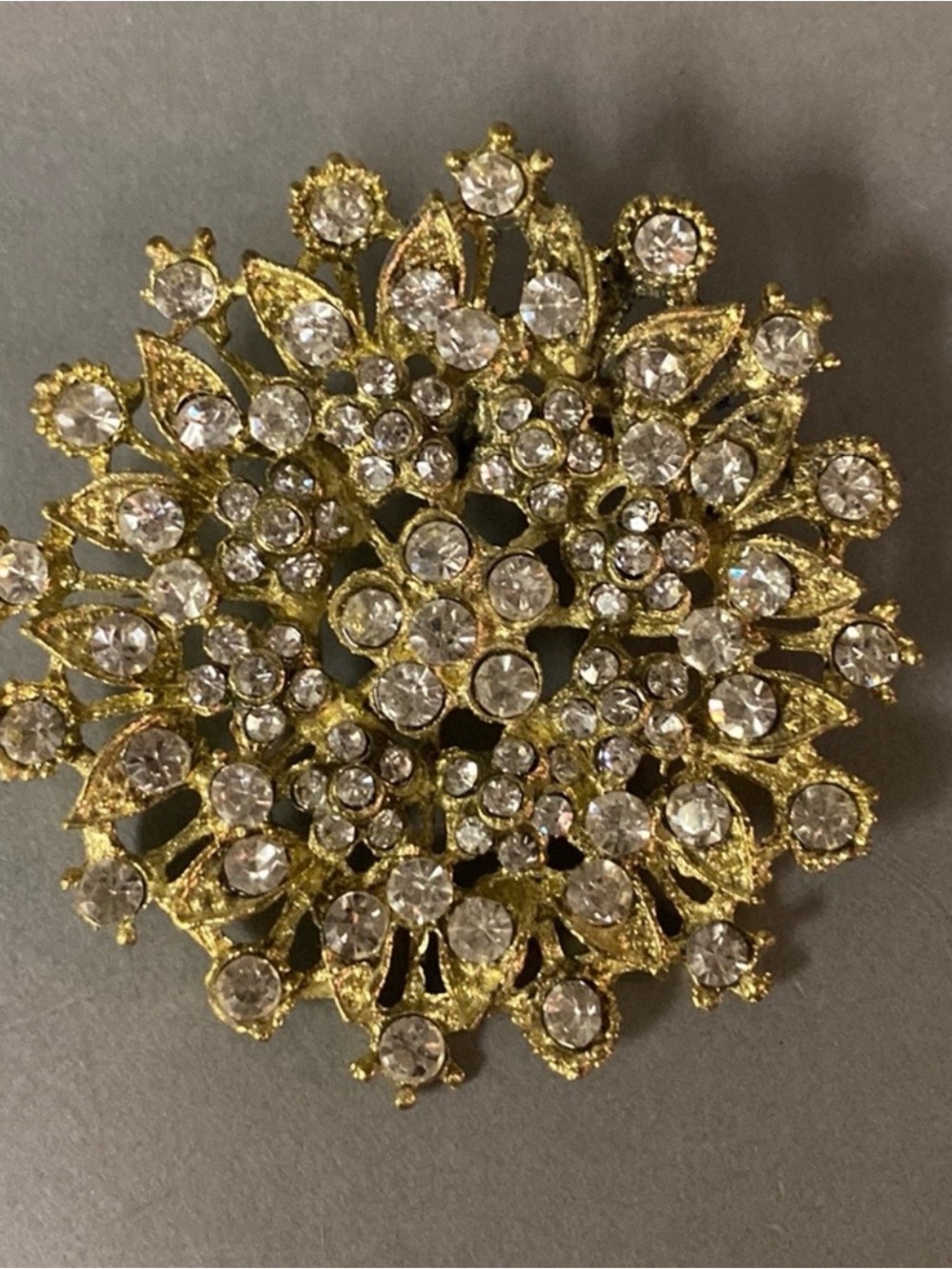 Gold Crystal Floral Brooch - Elegant Women’s Jewelry NWOT